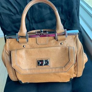 BR top hande satchel